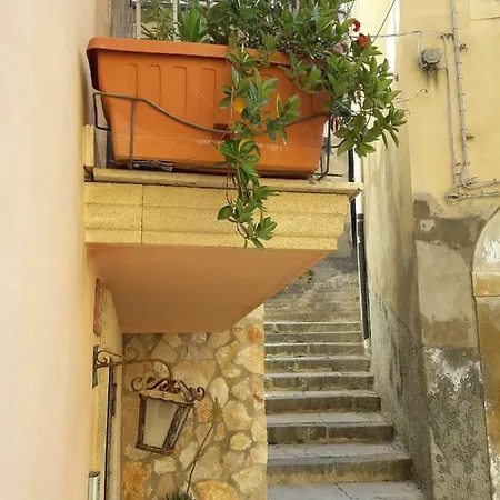 Apartment Oasi Calatina